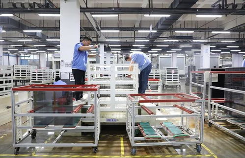 抢抓施工黄金季节 推进重点项目建设